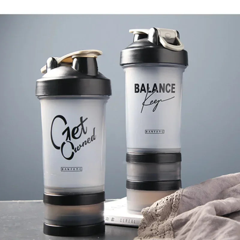 500ml Large-capacity Shaker Protein Bottle Powder Mixing Cup Portable Water Bottle Gym Sports Drinking Bottle Fitness Cup Kettle