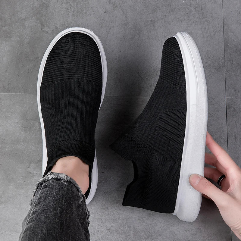 Men's Slip on Walking Shoes Ultra Light Breathable Non Slip Running Shoes Casual Fashion Sneakers Mesh Workout Sports